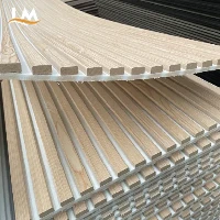 音響 3M ペットフェルト WPC スラット壁パネル